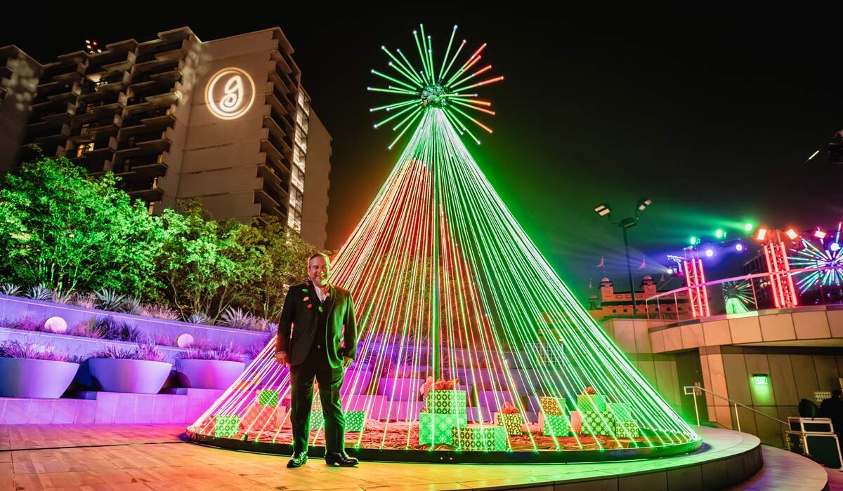 Grand Illuminations, Downtown LA, immersive, christmas, light show, light exhibit, immersive experience
